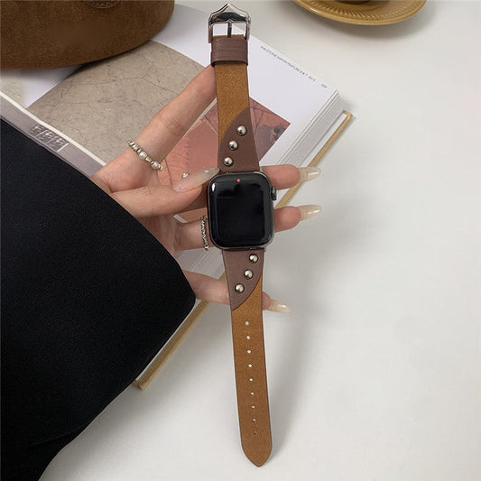 PRAGUS For Apple Watch 10 46mm / Ultra 2 / Ultra 49mm / 9 8 7 45mm / SE (2023) SE (2022) SE 6 5 4 44mm / 3 2 1 42mm Soft Plush Watch Band - Dark Brown