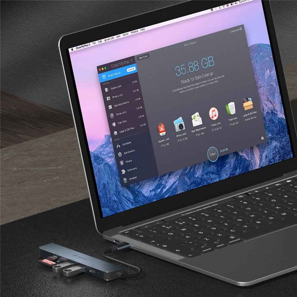 EC135 Leopard Series 5-in-1 Type-C Hub Adapter USB-C 3.1 to PD+USB3.0*3+SD / TF Docking Station (Upgraded)